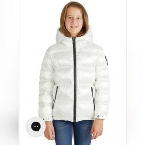 141. NWT - Pajar Pearl White Puffer Jacket with Hood